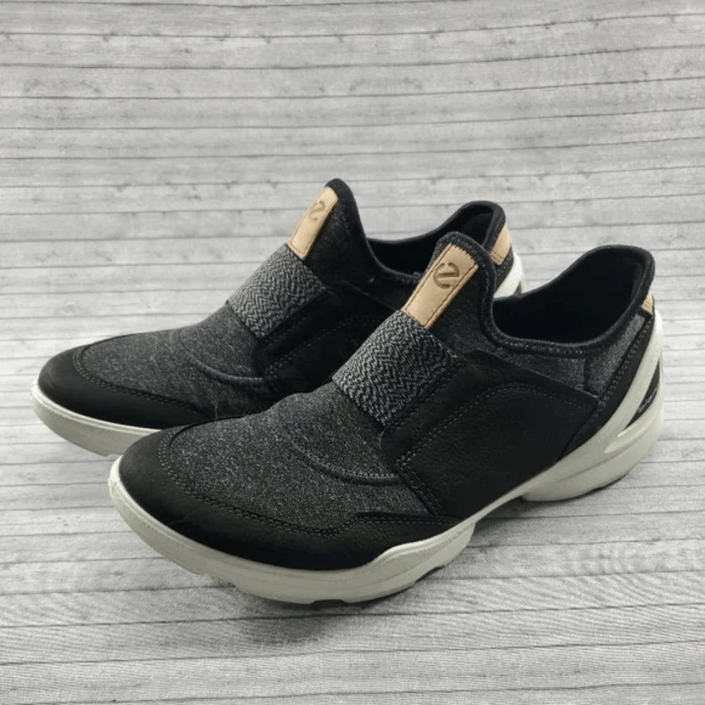 Ecco Biom Street Shoes Womens 38 Black Gray Slip On Sneaker Yak Leather